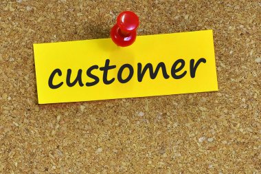 Müşteri kelime ile mantar arka plan notları kağıt üzerinde