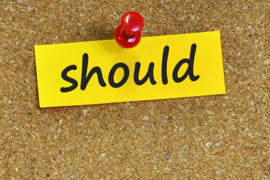 cork arka plan ile notlar kağıt üzerinde kelime