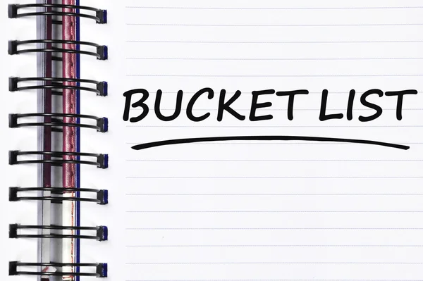 Bucket list words on spring note book — Stock Photo, Image