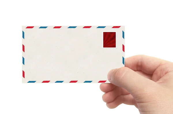 Handhaltender Umschlag isoliert auf weiß - E-Mail-Konzept — Stockfoto