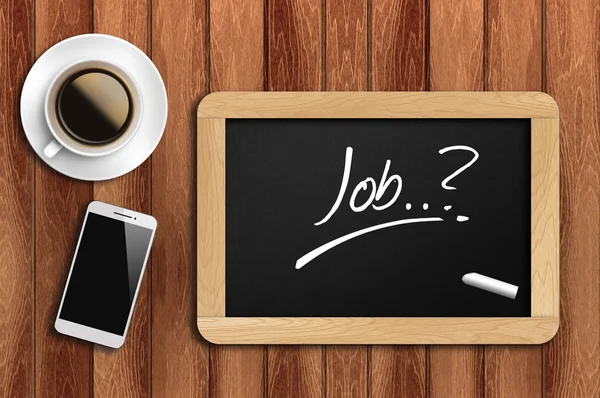 Koffie, telefoon en schoolbord met woord baan — Stockfoto