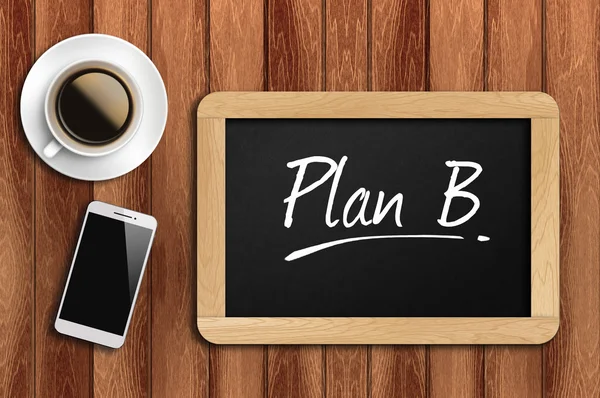 Kaffee, Telefon und Tafel mit Wortplan b — Stockfoto