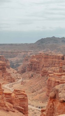    Kazakistan'ın Çarın Kanyonu