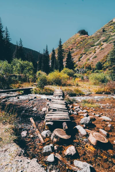 Kazakistan 'da Kairak şelalesi