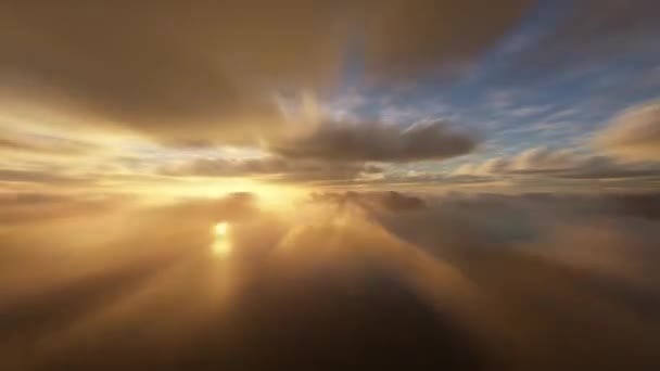 Швидкий Політ Між Трьома Шарами Хмар Над Океаном Тімелапс Подорожує — стокове відео