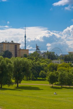 Moskova yaz manzara güneşli bir günde