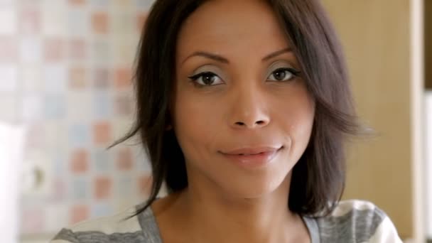 Portrait of a beautiful woman drinking juice — Stock Video