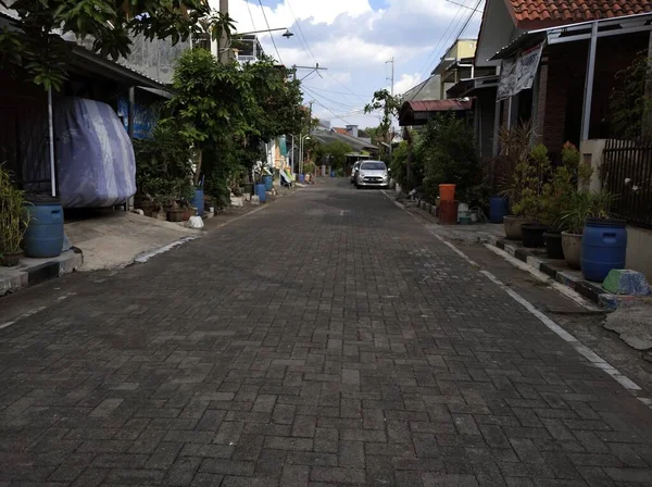 Quiet Residence Indonesia Various Cars Parked Both House — Stock Photo, Image