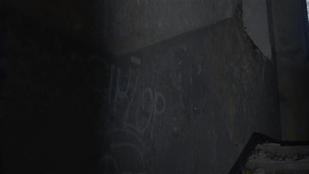 Graffiti Homme Dessiner un sourire émoticône Hapiness Concept 