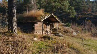 Norveç 'teki Kristiansand Müzesi' nin iç ve dış binaları hakkında bazı görüşler