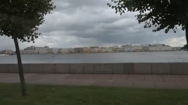 Saint Petersburg Rusya Eylül 2019 Sonbaharda Ünlü Mimari Şehir Sokaklarında — Stok video