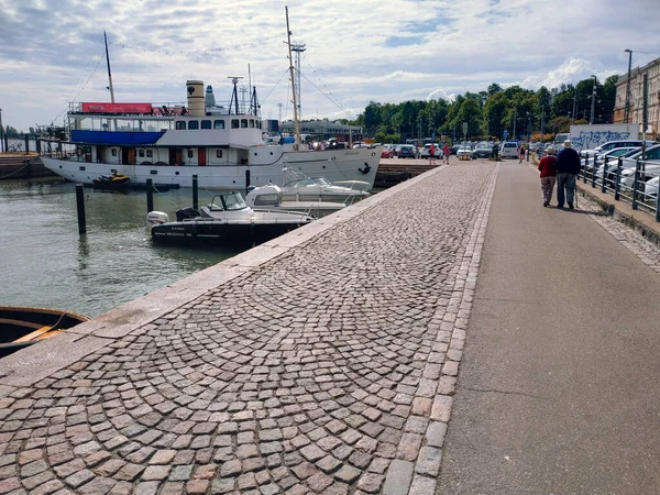 Finsko Helsinky Srpna 2019 Příležitostný Pohled Život Ulicích Helsinek Moře — Stock fotografie