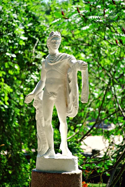 Sculpture Apollo dans le parc. Uman City. Ukraine . — Photo
