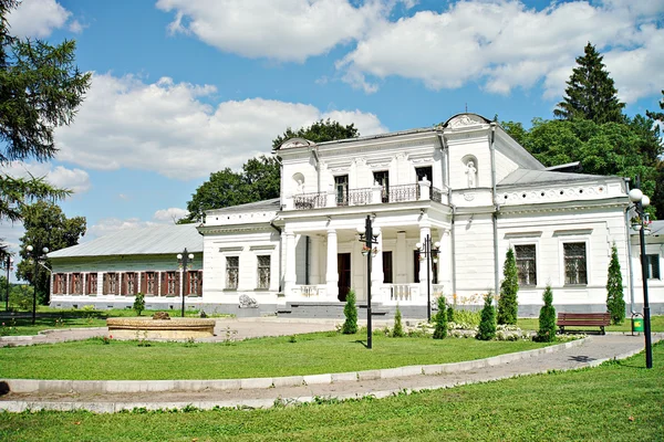 Sharivka park. Sharivka. Ukraine. — Stock Photo, Image