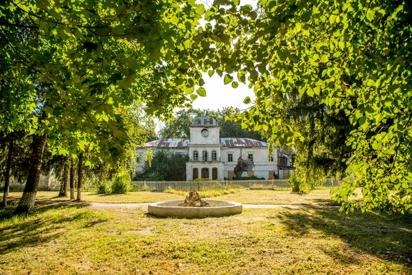 Khomutets manor, Poltavský kraj, Ukrajina — Stock fotografie