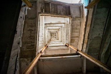 yıkık yükseklik Endüstriyel Bina