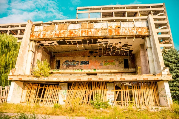 yıkık yükseklik Endüstriyel Bina