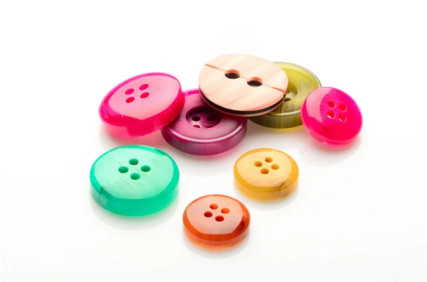 Botões coloridos no isolado — Fotografia de Stock