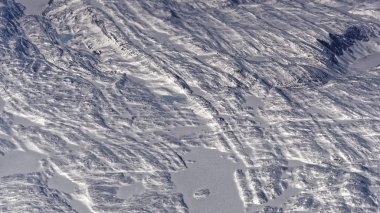 Baffin Adası dağ sırtlar bir uçaktan gördüm