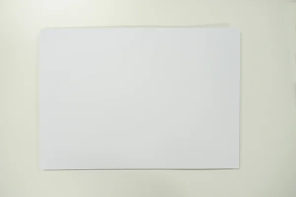 Papier blanc, isoler sur fond blanc Photo De Stock