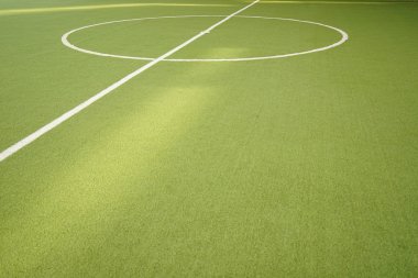 footsal yeşil çim alan ve beyaz çizgi