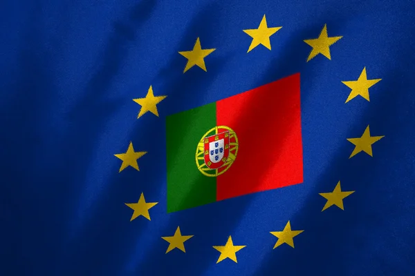 Bandiera Portogallo in bandiera UE su tessuto — Foto Stock