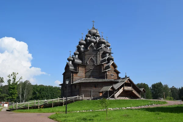 Wooden Church (Pokrovskaya church)，St. Petersburg, Russia. — 图库照片