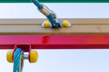 Bahçesi eklemlerde iple. Portre.