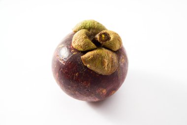Taze olgun mangosteen