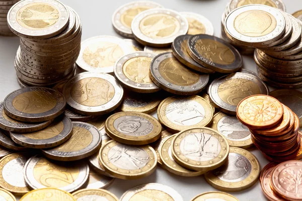 Çeşitli euro coins, yakın çekim — Stok fotoğraf