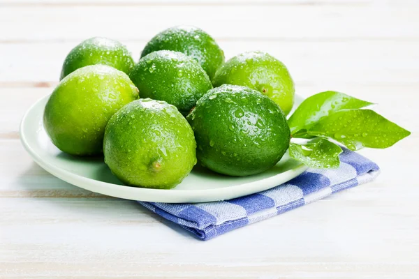 Plaka Limes peçete üzerinde yakın