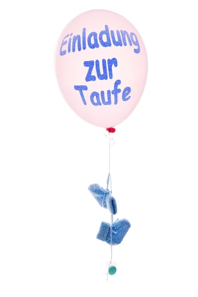 粉色气球与蓝色婴儿袜子和安抚奶嘴、 邀请、 bap — 图库照片