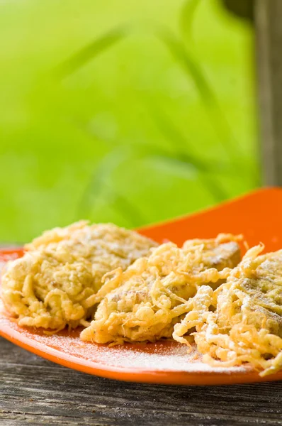 French toast with egg, close-up — Stock Photo, Image