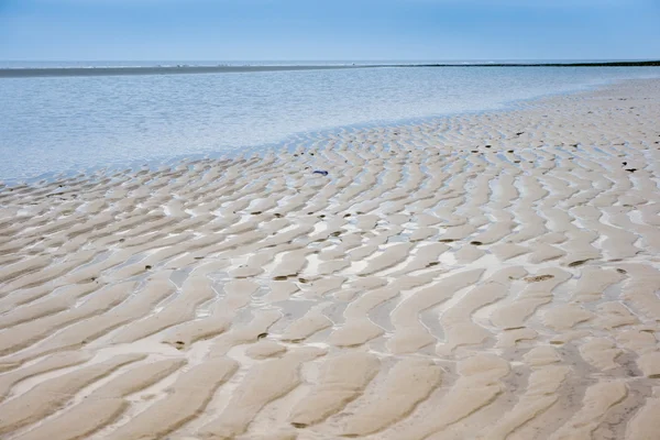 Germania, Bassa Sassonia Wadden Sea National Park, spiaggia e ondulazione — Foto Stock