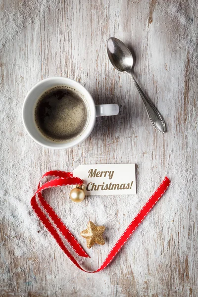 Christmas still life, cup of coffee, tag — Stock Photo, Image