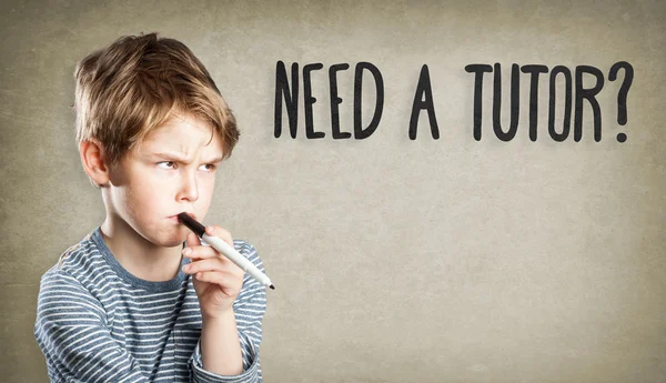 Retrato de niño con bolígrafo, Necesita un tutor ? —  Fotos de Stock