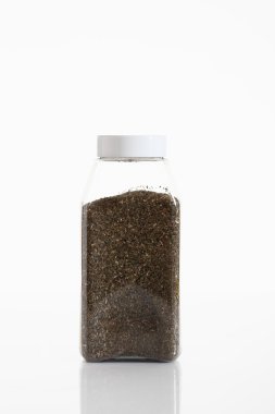 Fesleğen açık kutusunda