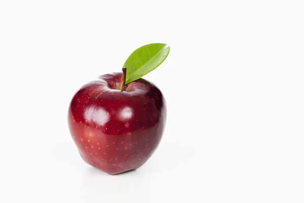 Червона весь apple — стокове фото