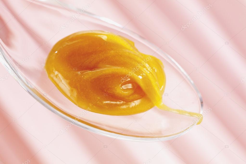 Close up of manuka honey