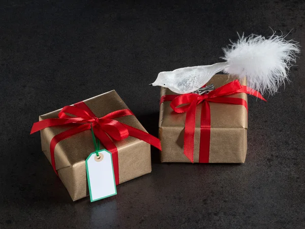 Kerstcadeautjes, geschenken tag, — Stockfoto