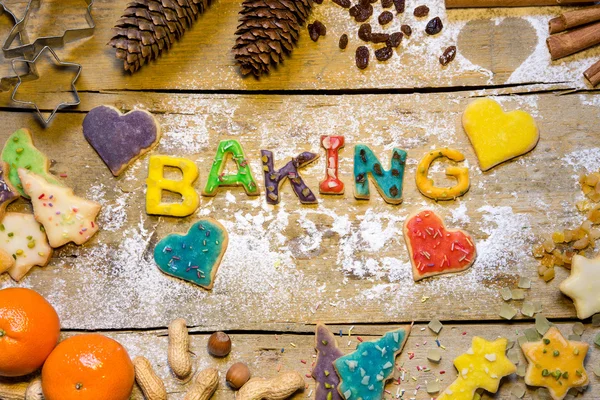 Lettres colorées de biscuit — Photo