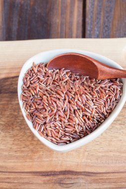 Kase kırmızı kepekli pirinç