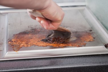 Adam temizlik ızgara