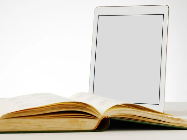 Cyfrowego tabletu i książki — Zdjęcie stockowe