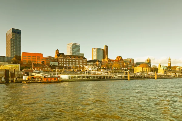 Germany, Hamburg, view on the Hansahafen — Stock Photo, Image