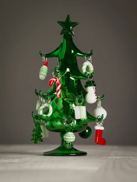 Γυαλί πράσινο χριστουγεννιάτικο δέντρο — Φωτογραφία Αρχείου