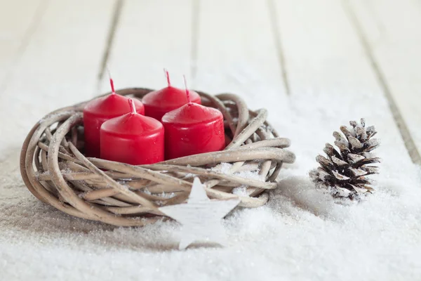 Wreath and red candles — Stock Photo, Image