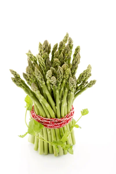 Un mucchio di asparagi verdi — Foto Stock