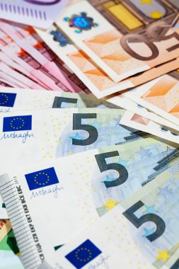 çeşitli euro notları