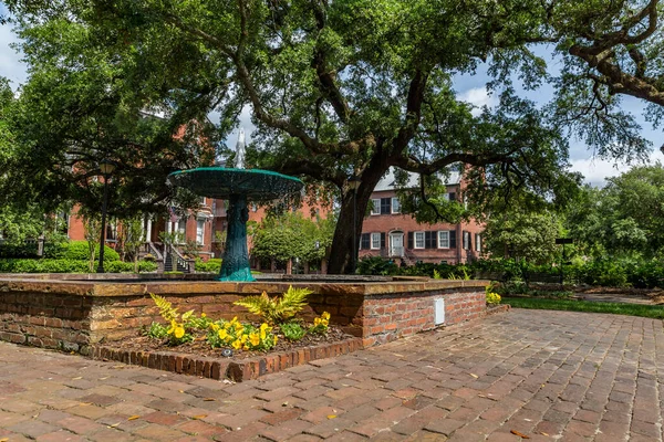 Savannah Usa Abril 2016 Wormsloe Fountain Encuentra Columbia Square Savannah — Foto de Stock